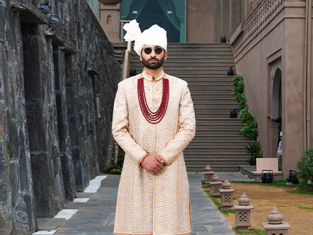 Top 5 Outfits for Grooms that Spell Easy Elegance