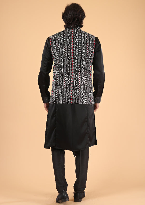 Black Raw Silk and linen satin Kurta Pyjama with Thread Work
