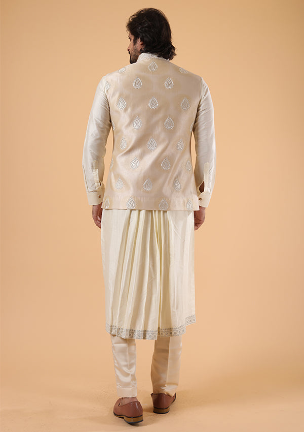 Beige silk Kurta Set with Thread Work And Kalidar