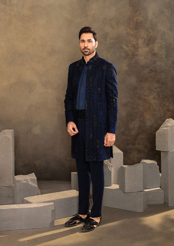 Blue Velvet Indo Western Set with Cutdana Work and Statement Belt