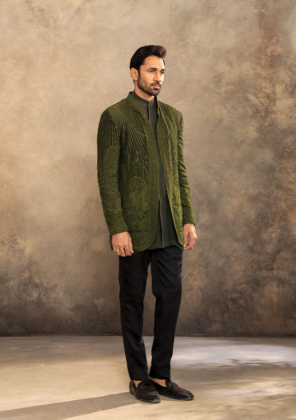 Lush Green Jodhpuri Suit Set in Georgette with Embroidery Detailing
